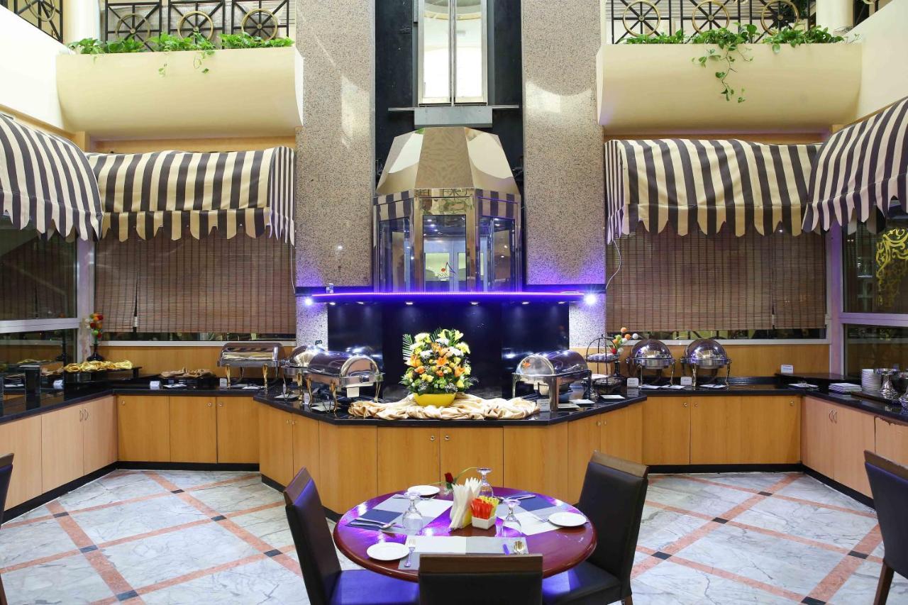 Al Seef Hotel Sharjah Eksteriør bilde